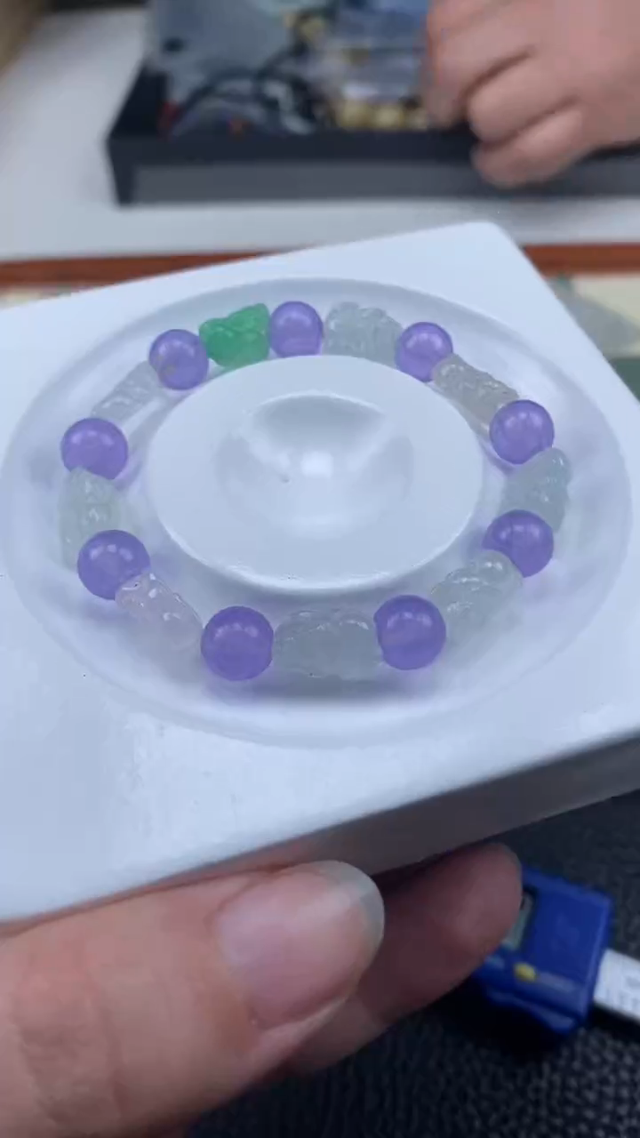 【闪购商品】翡翠挂件未镶嵌貔貅手串