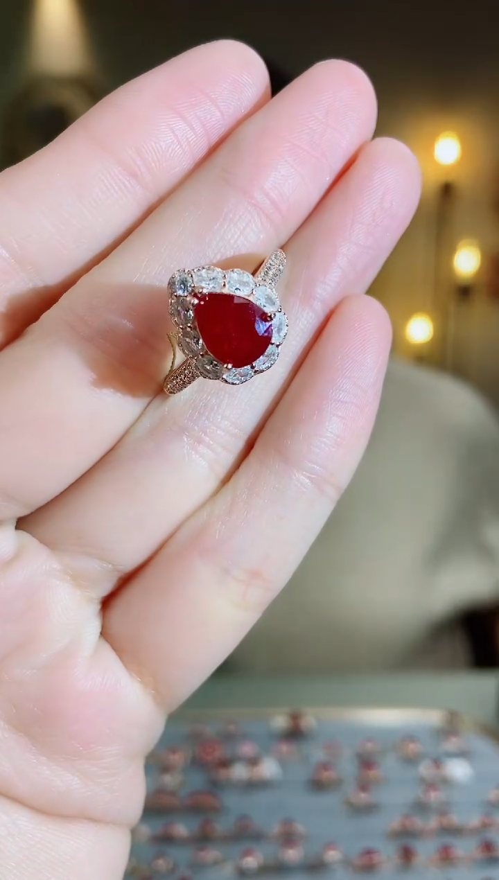 银S925镶嵌手饰红宝石手饰