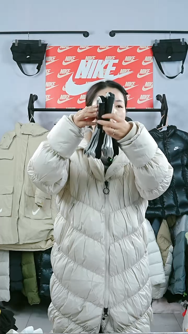 闪购编码Nike/Jordan运动衣以直播间过款为准尺码  黑白灰袜子6双