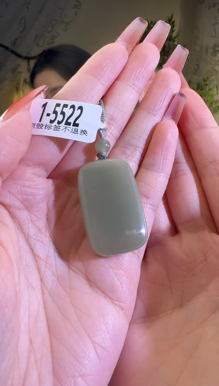 【闪购商品】和田玉颈饰未镶嵌1-5522