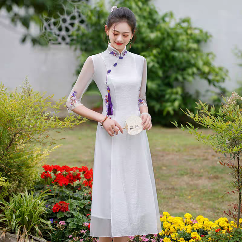 绣花奥黛新中式改良旗袍2025新款年轻款女国风日常可穿显瘦连衣裙