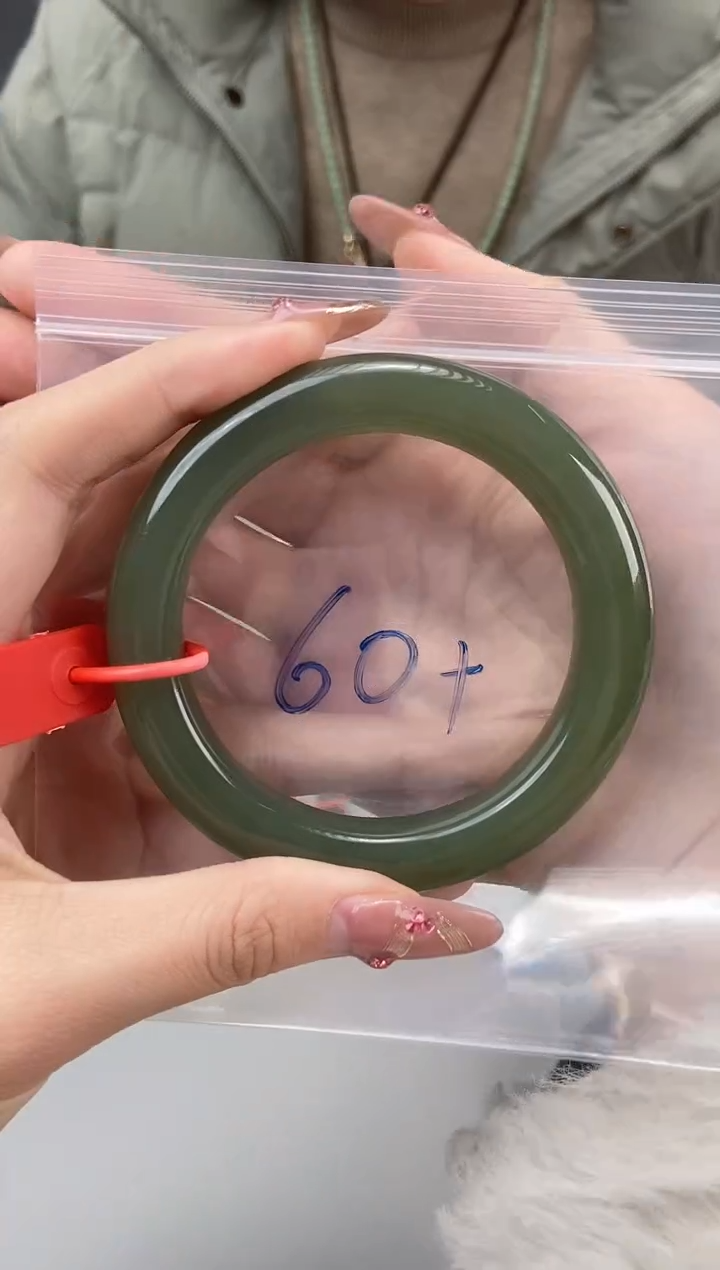 【闪购商品】和田玉手镯未镶嵌天然和田玉