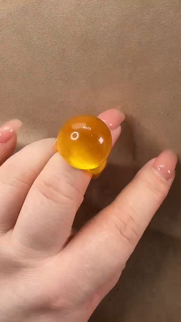琥珀颈饰未镶嵌戒指