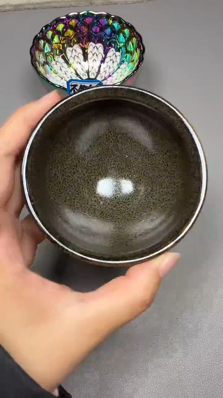 茶盏14默认微瑕              