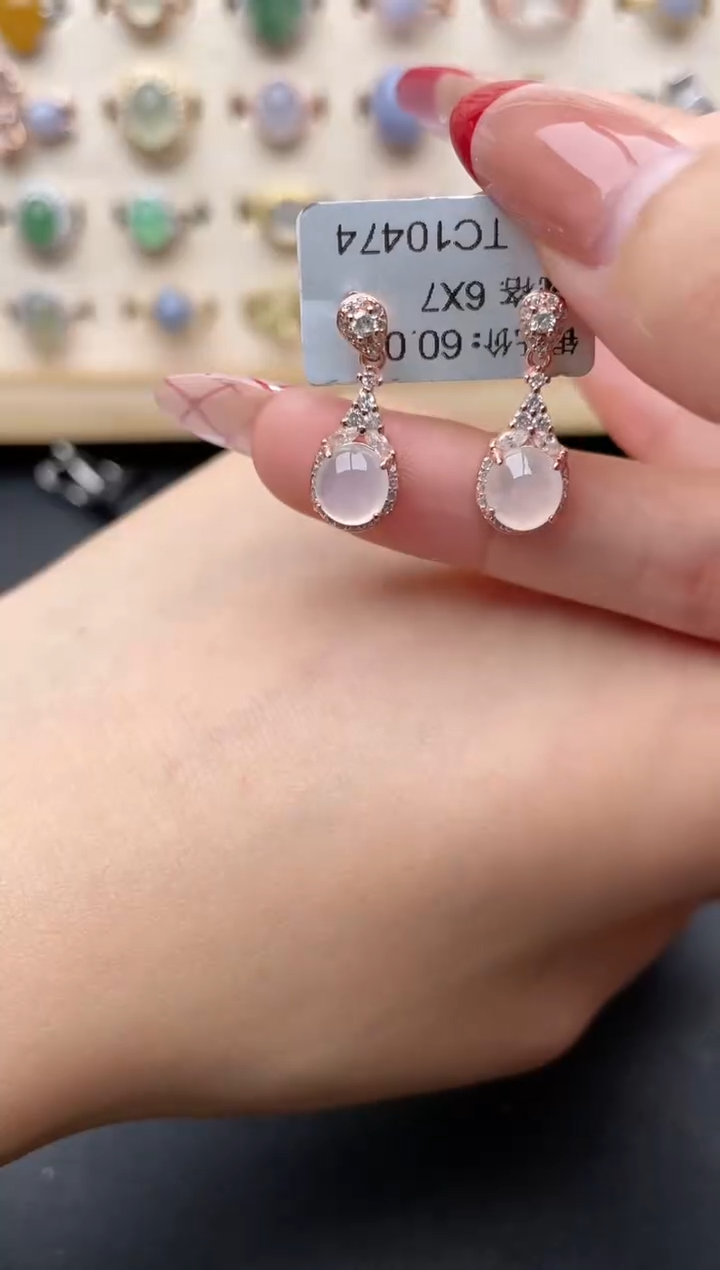 【闪购商品】翡翠戒指银S925镶嵌一物一证一礼盒