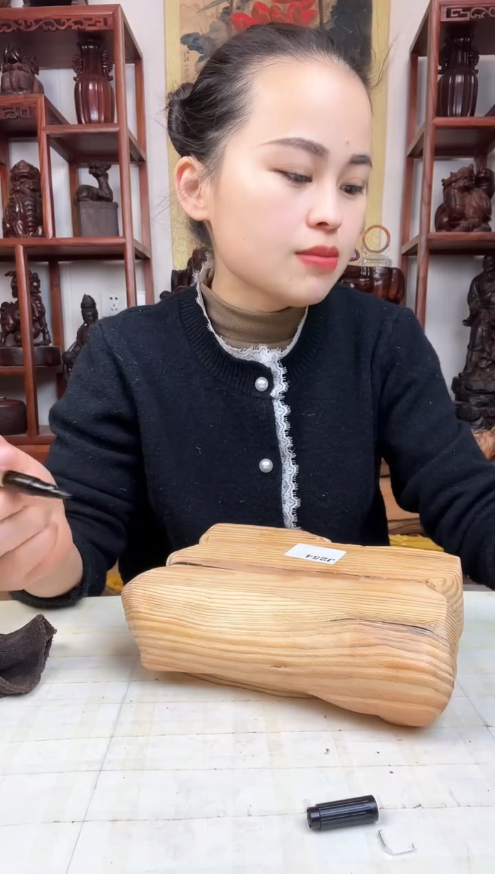 【闪购商品】木臻宝工艺随行底座