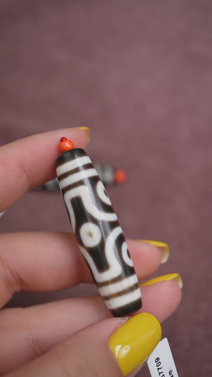 玛瑙/玉髓颈饰未镶嵌辉*蚀花玛瑙珠定制编绳