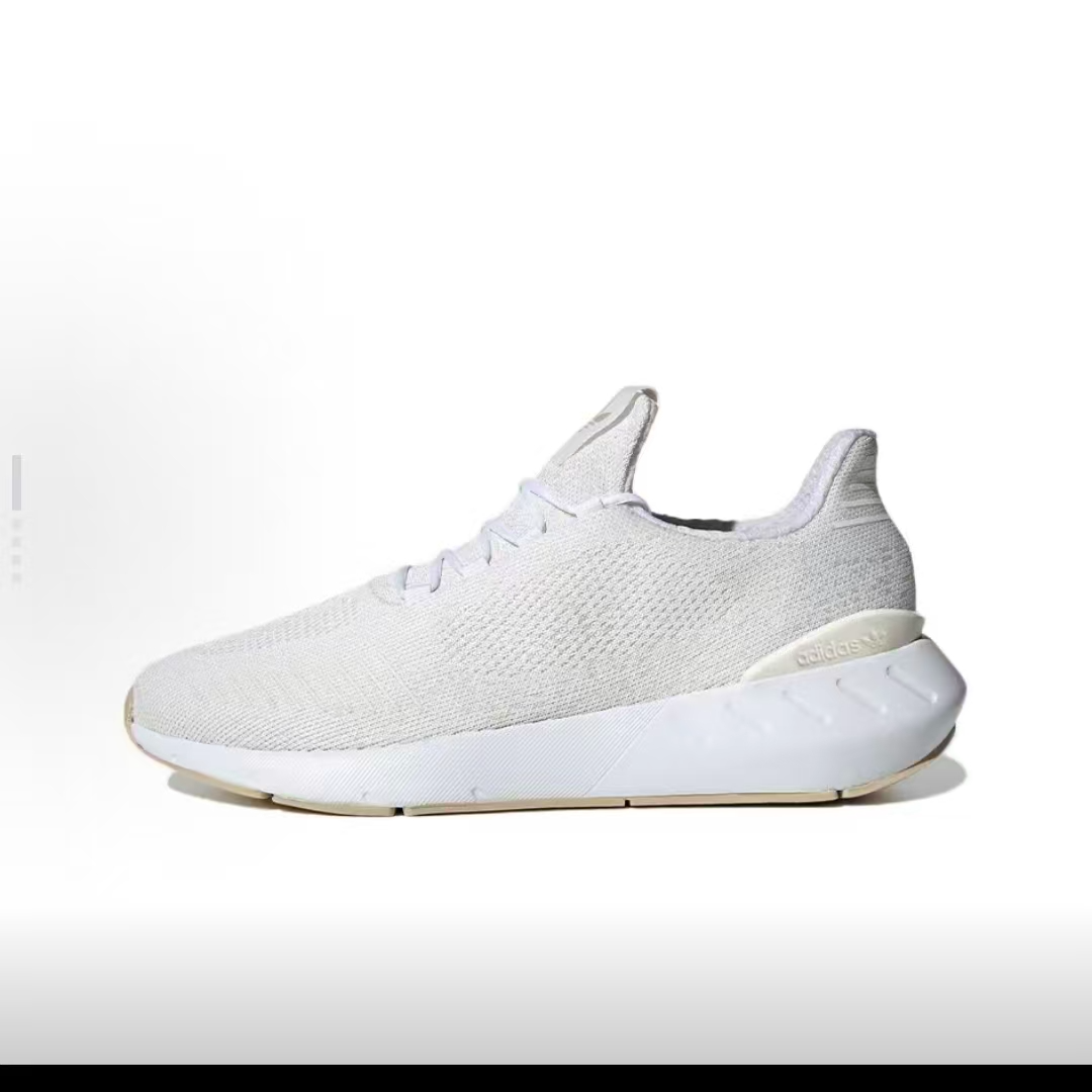 【微瑕慎拍】阿迪达斯复古休闲鞋老爹鞋GV6810-42(鞋底脏污)