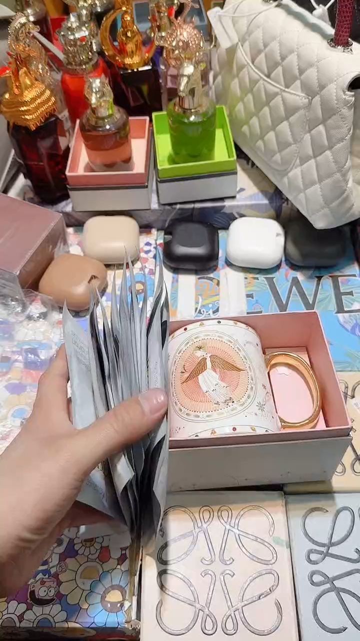 瓷片la生活的本意就是开心@@1