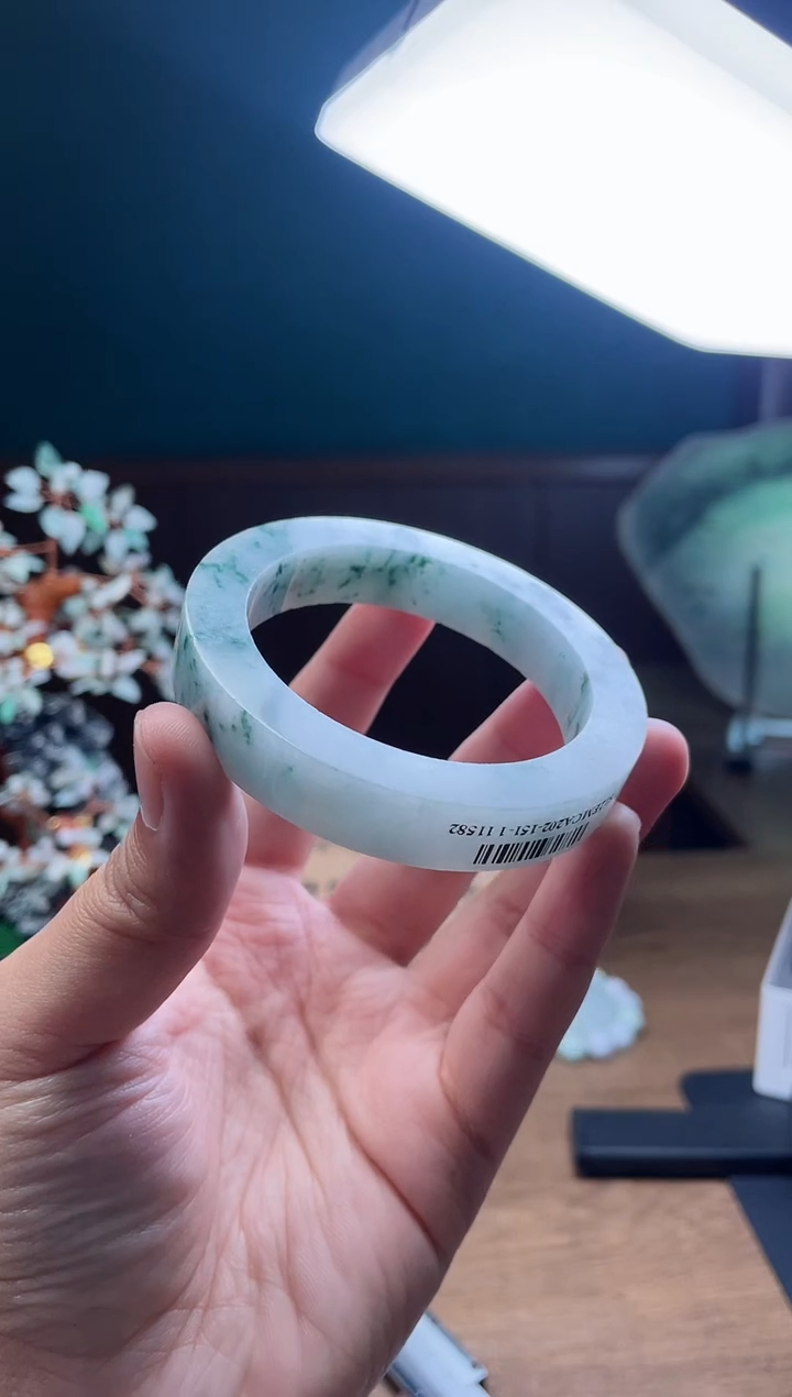 【闪购商品】定制翡翠手镯未镶嵌定制