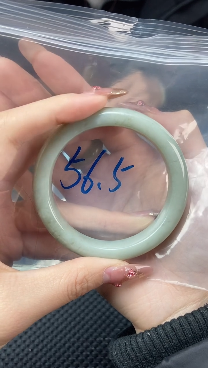 【闪购商品】和田玉手镯未镶嵌和田玉手镯