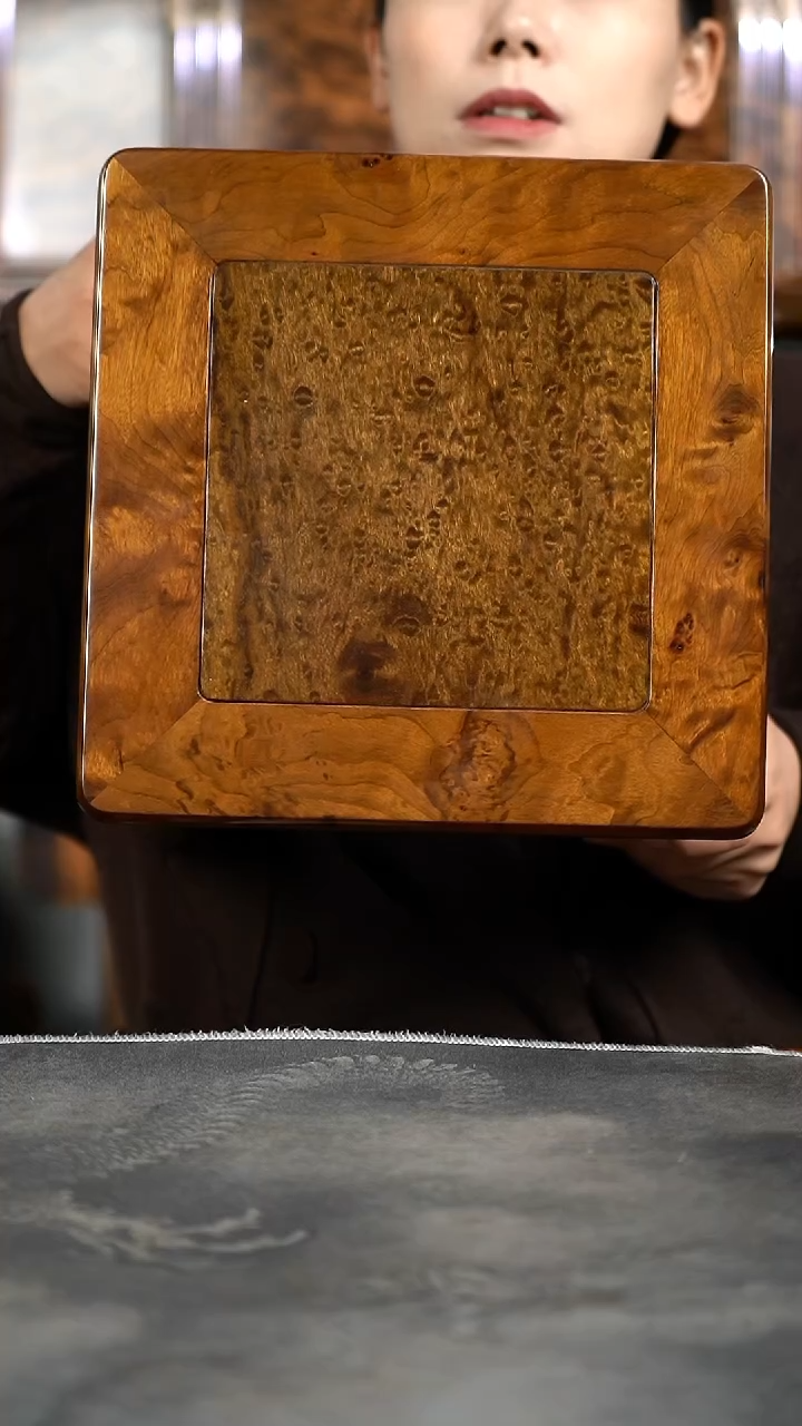 【闪购商品】金丝楠木艺金玉满堂瘤子精工富贵凳732