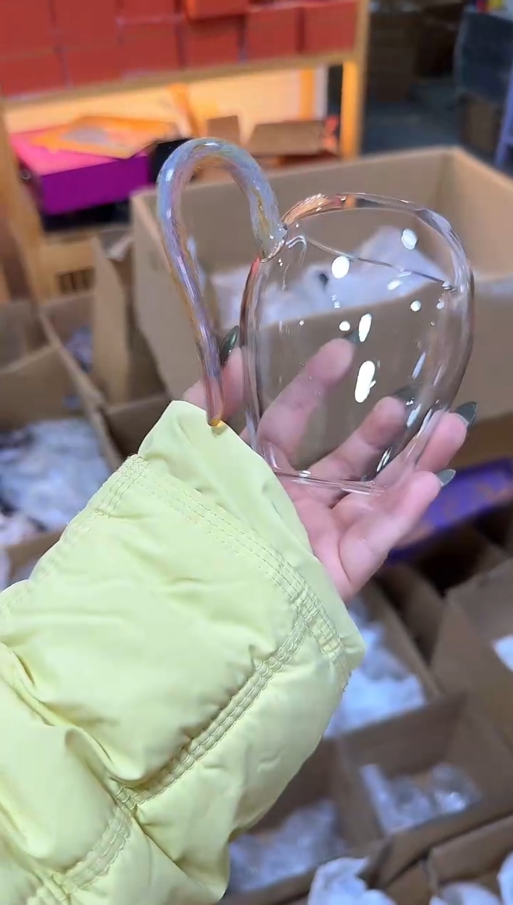 110金蜜怡然公道杯