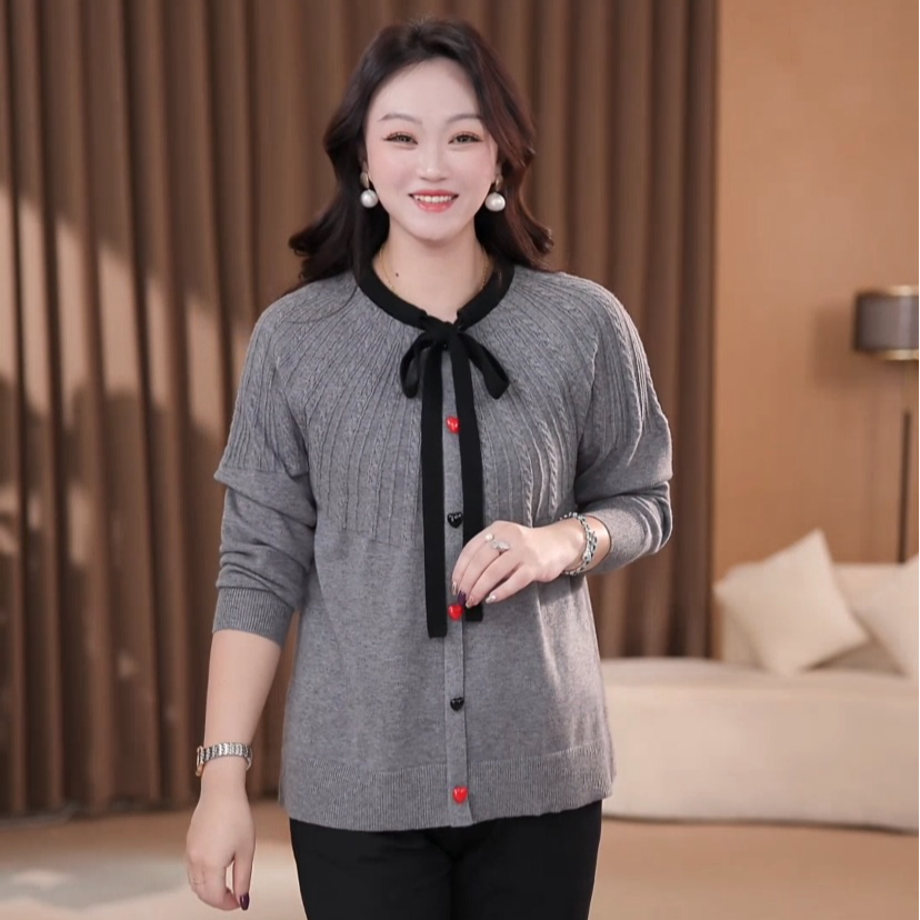 苏迷大码女装秋季新款纯色高级显瘦遮肉百搭上衣ZSX25A0249 