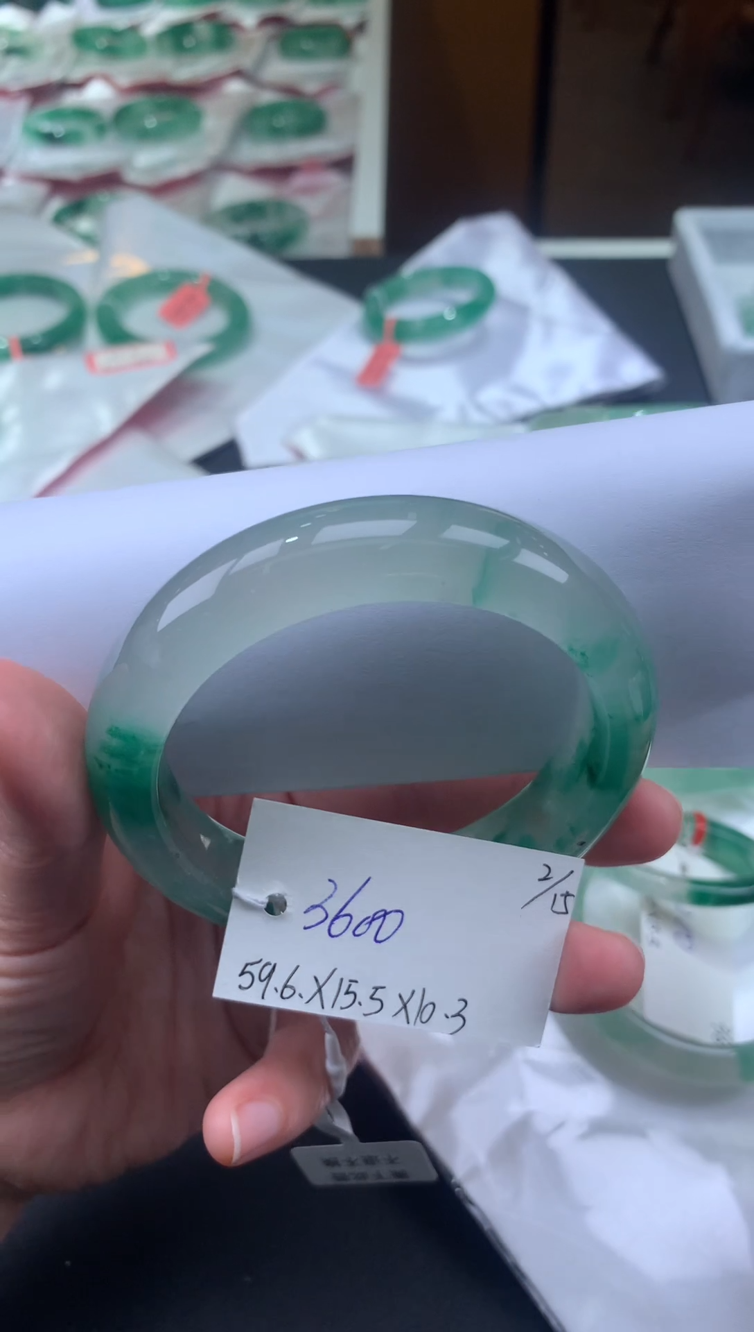 【闪购商品】石英质玉手镯未镶嵌天然玉石非洲翠手镯