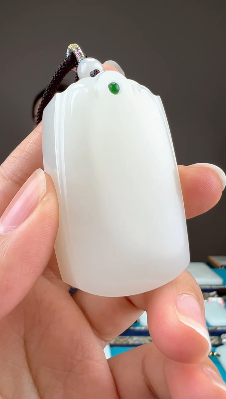 【闪购商品】和田玉颈饰未镶嵌1