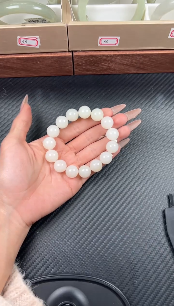 未镶嵌手串和田玉且末金山微色差卡14