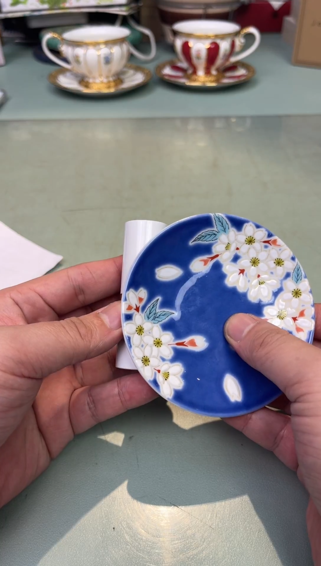 【闪购商品】瓷片唇膏            