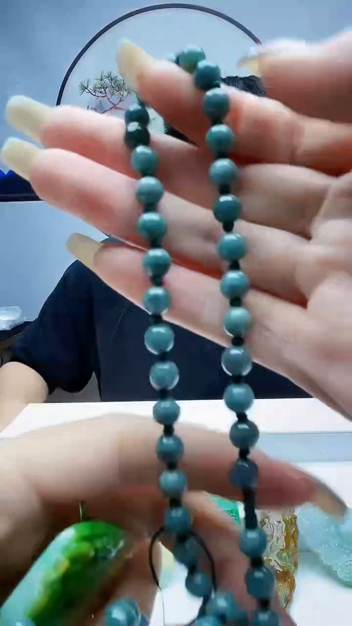 未镶嵌定制翡翠毛货挂件155