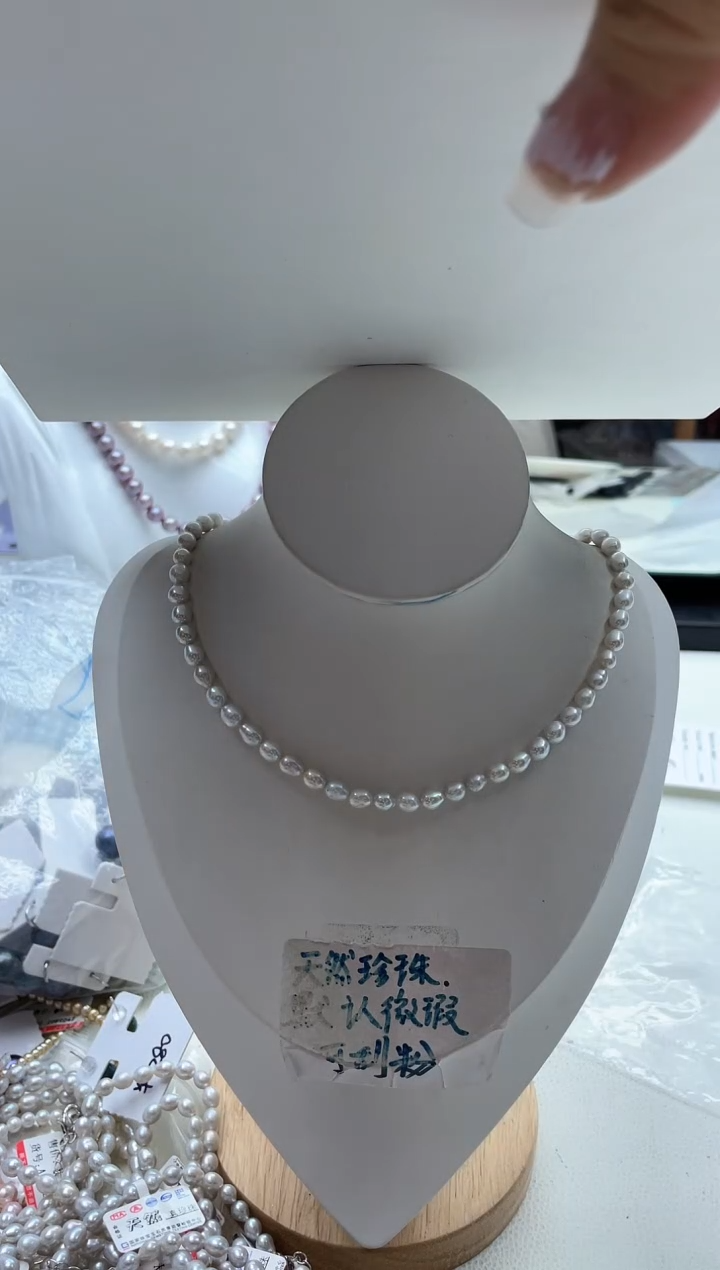 淡水珍珠钛钢颈饰天然淡水珍珠 小ak 银光 4-5mm