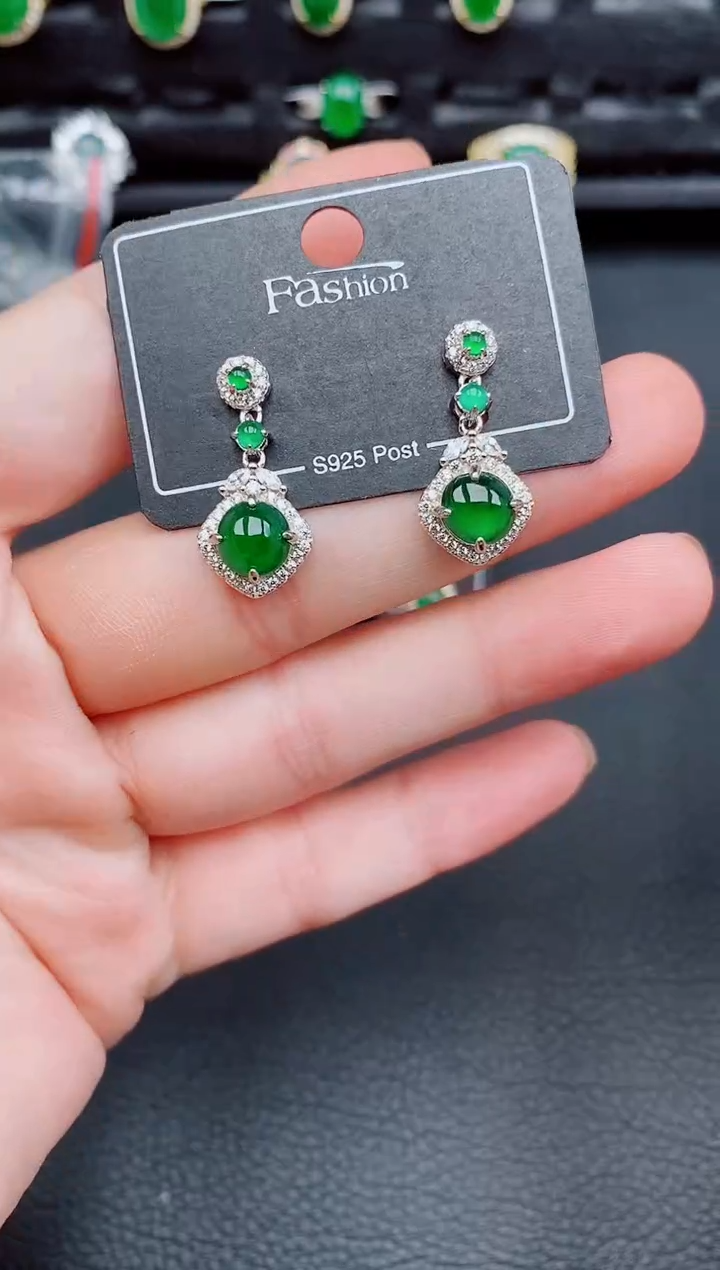 【闪购商品】翡翠耳饰银S925镶嵌天然a货翡翠361