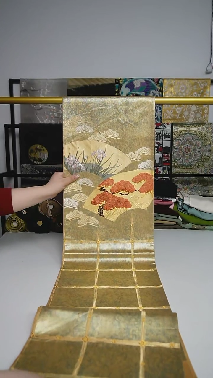 【闪购商品】织绣116 两通扇面花卉螺钿