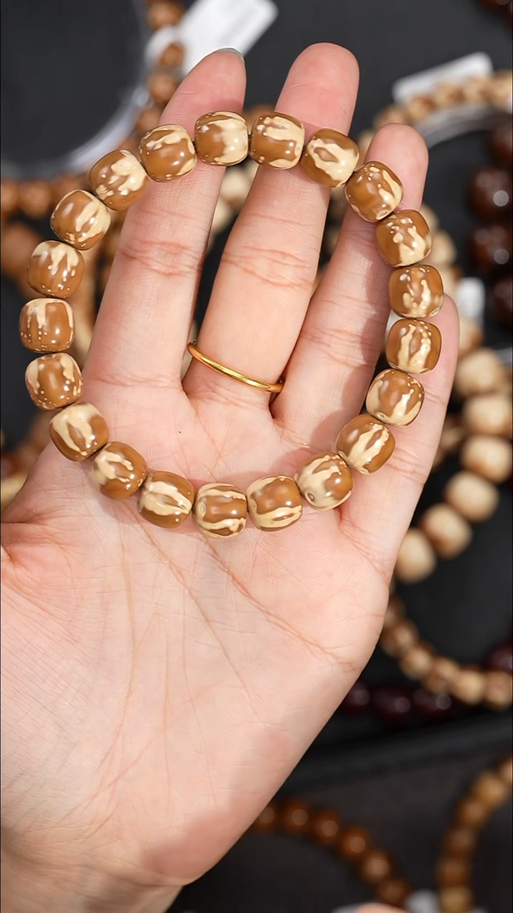 手串紫金鼠10-11mm熔岩 