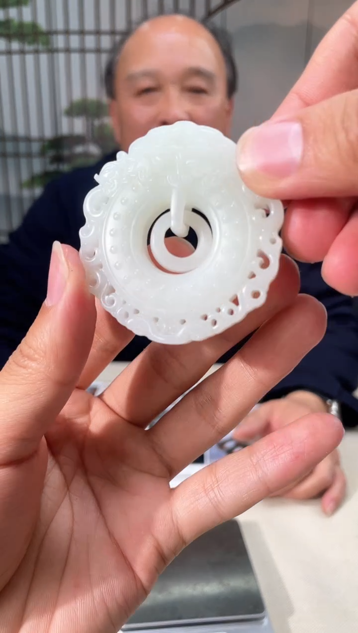 【闪购商品】定制和田玉和田玉（多样性拍一发一带证）230177