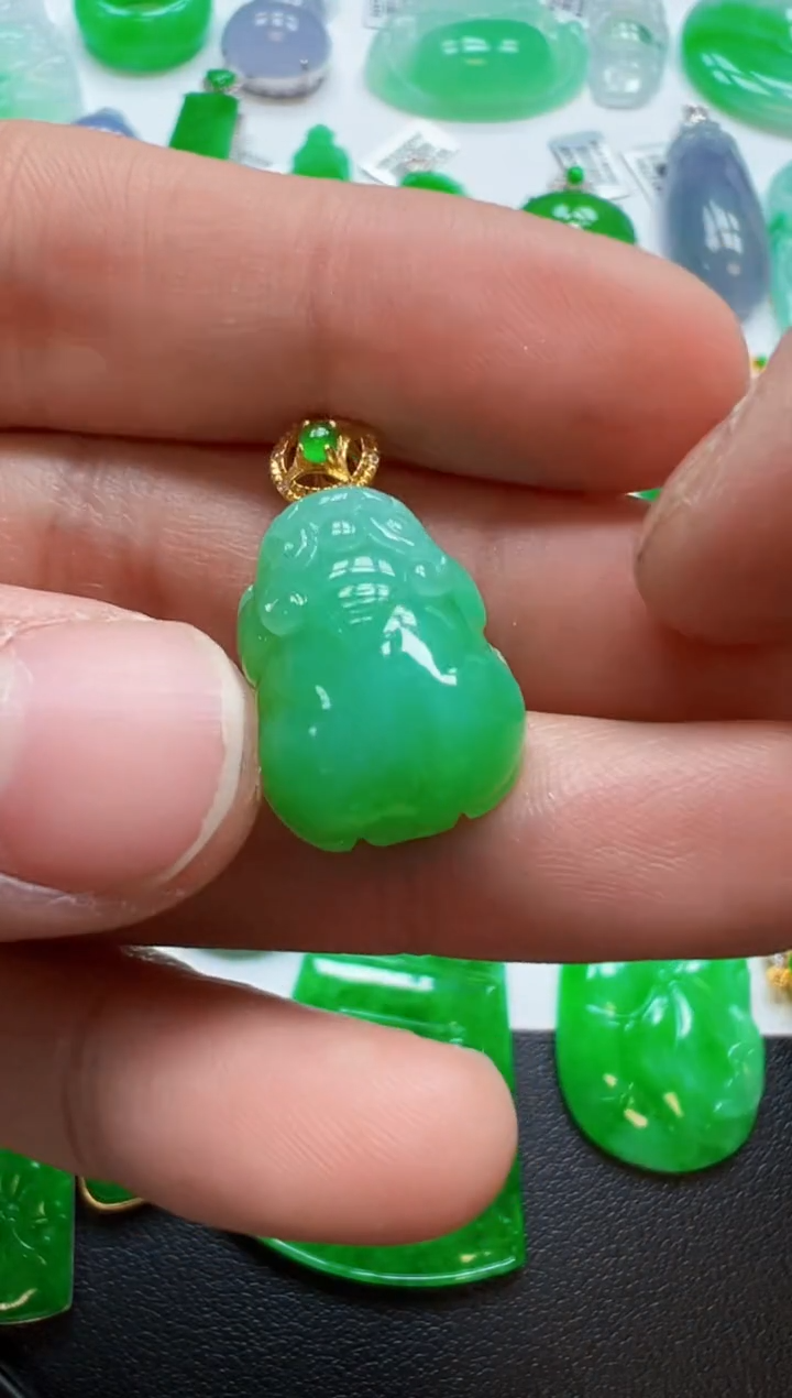 【闪购商品】定制翡翠18K金镶嵌2980元
