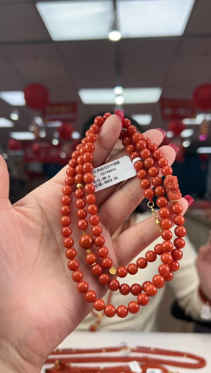 【闪购商品】南红玛瑙珠串未镶嵌多样发其一/92198926