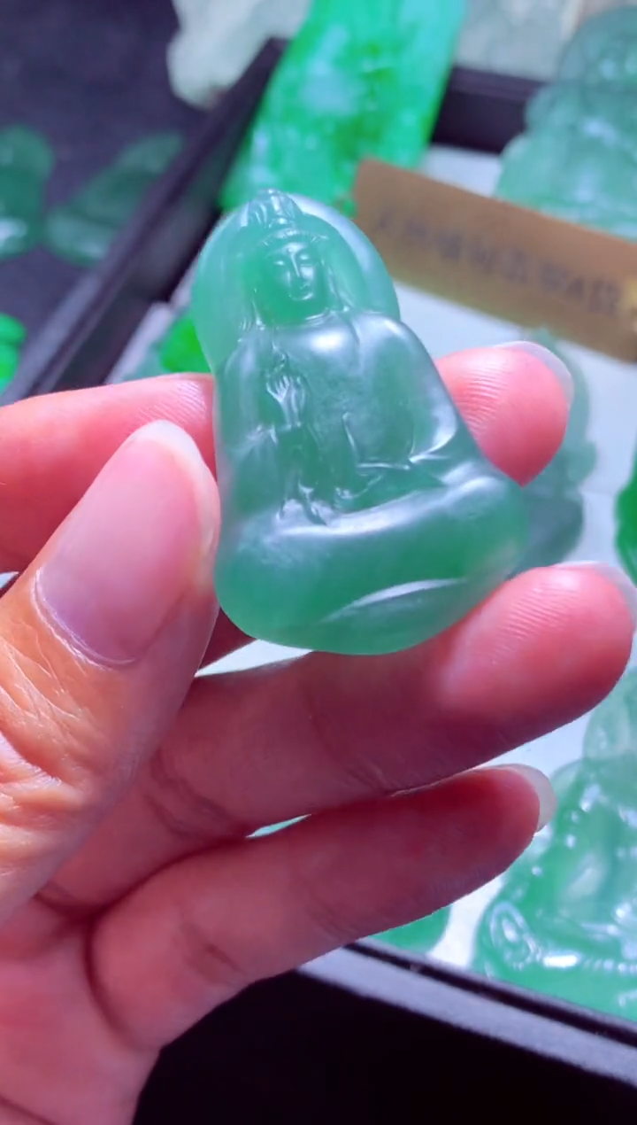 未镶嵌定制翡翠九*天然缅甸翡翠A货 基地发货多样性发货其一