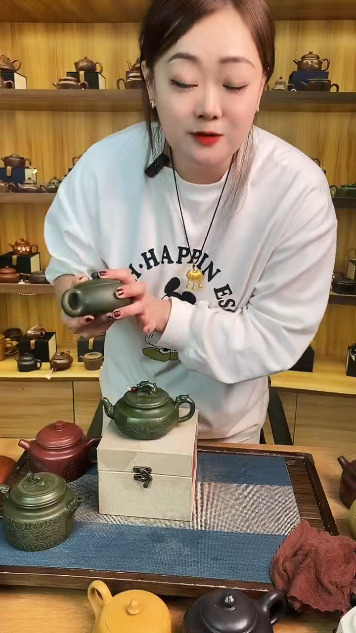 【闪购商品】紫砂茶壶翡翠绿泥六方龙尊