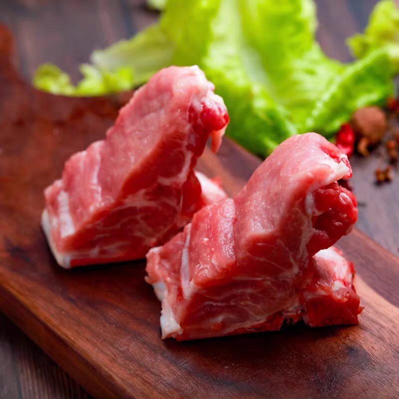 【顺丰】骨头脊骨4斤新鲜黑猪土猪脊骨东北农家散养现杀