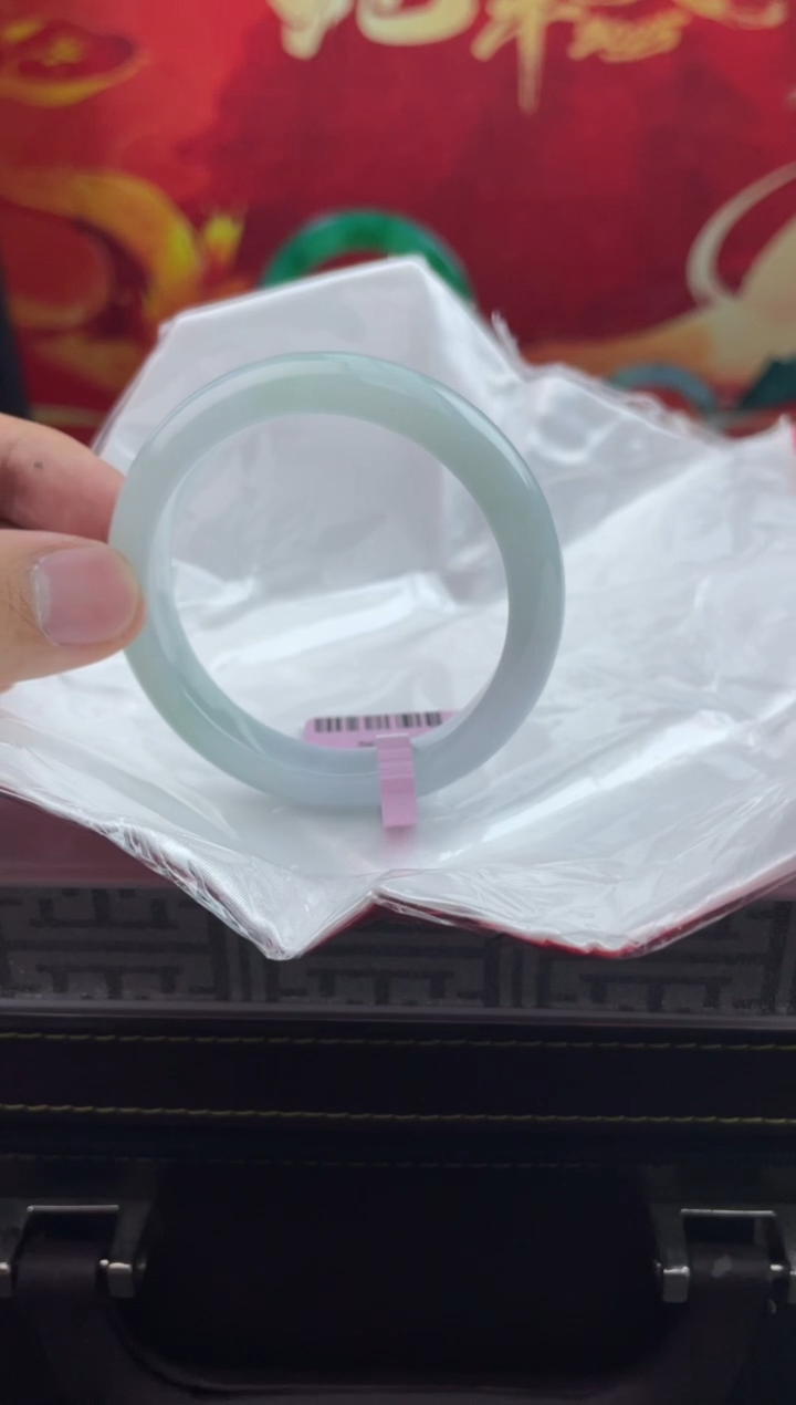 【闪购商品】翡翠手镯未镶嵌13翡翠手镯