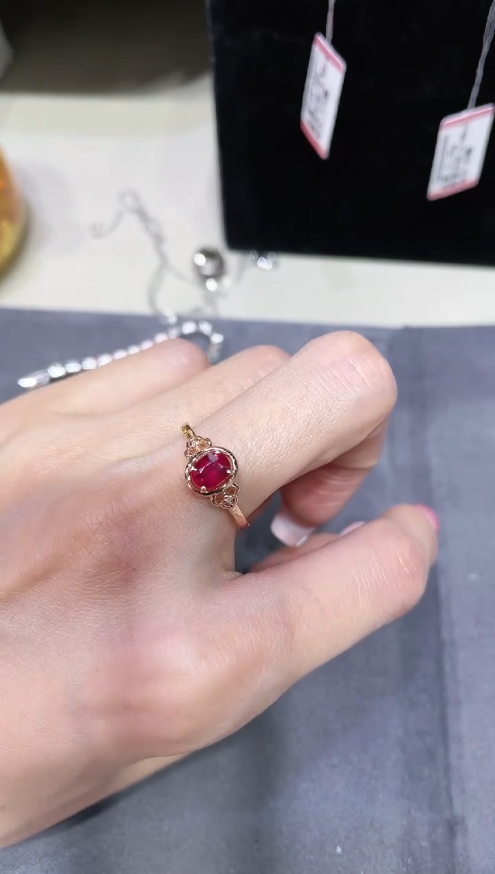 【闪购商品】碧玺戒指18K金镶嵌·