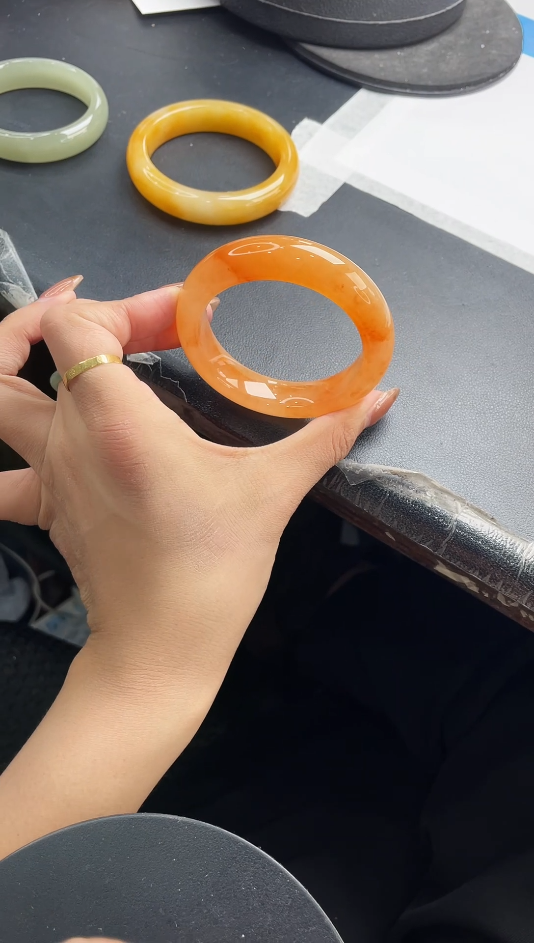 未镶嵌手镯石英质玉j209-HHB53+