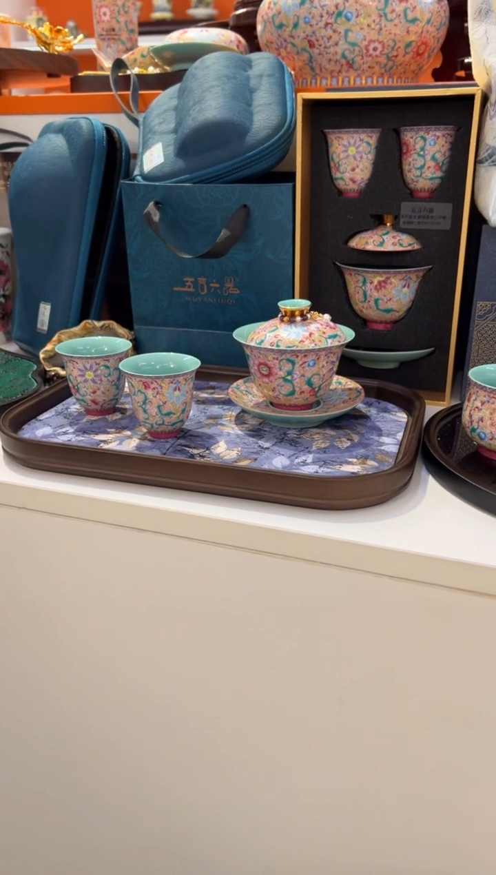 瓷片小乔闪购链接