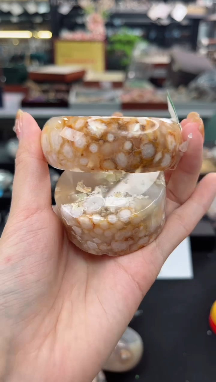 【闪购商品】石英质玉手镯未镶嵌55圈口（赠品镯心）3650093