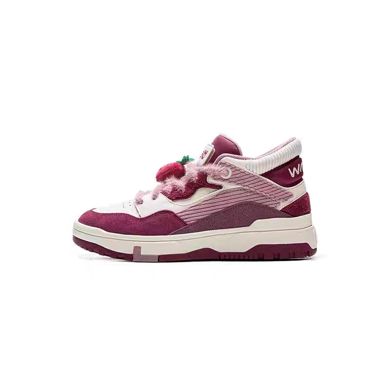 草莓熊男女冬季惟吾MID女子回弹中帮经典休闲鞋