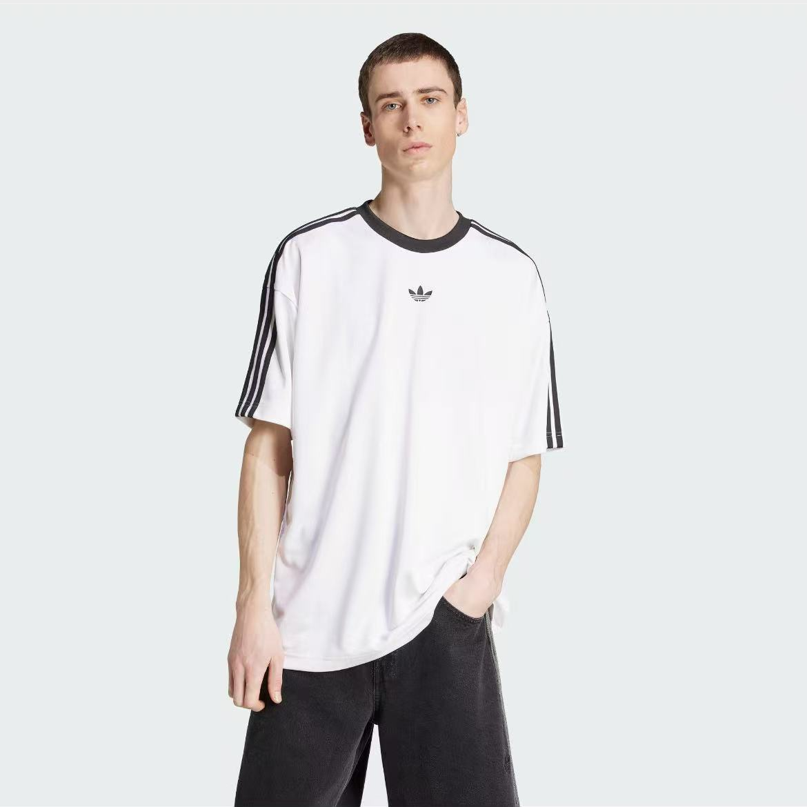 adidas/阿迪达斯ADICOLOR休闲运动速干宽松球衣短袖T恤  JW5877