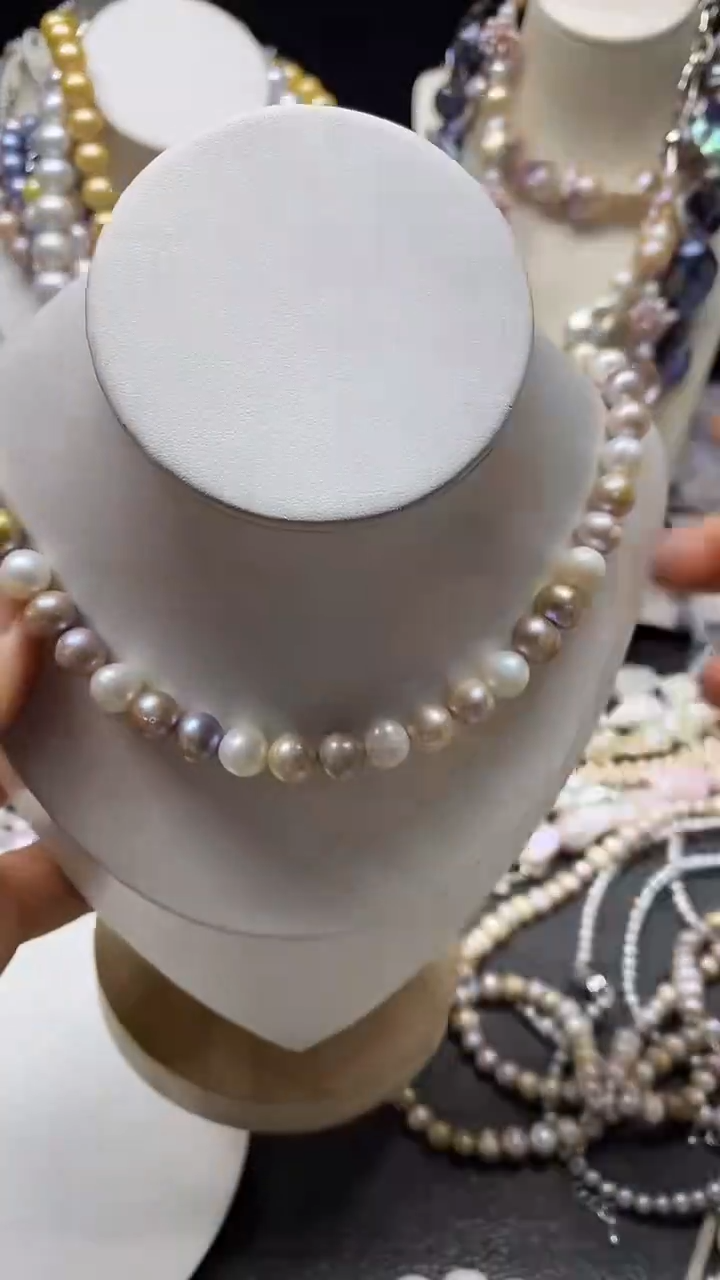 颈饰未镶嵌淡水珍珠多人