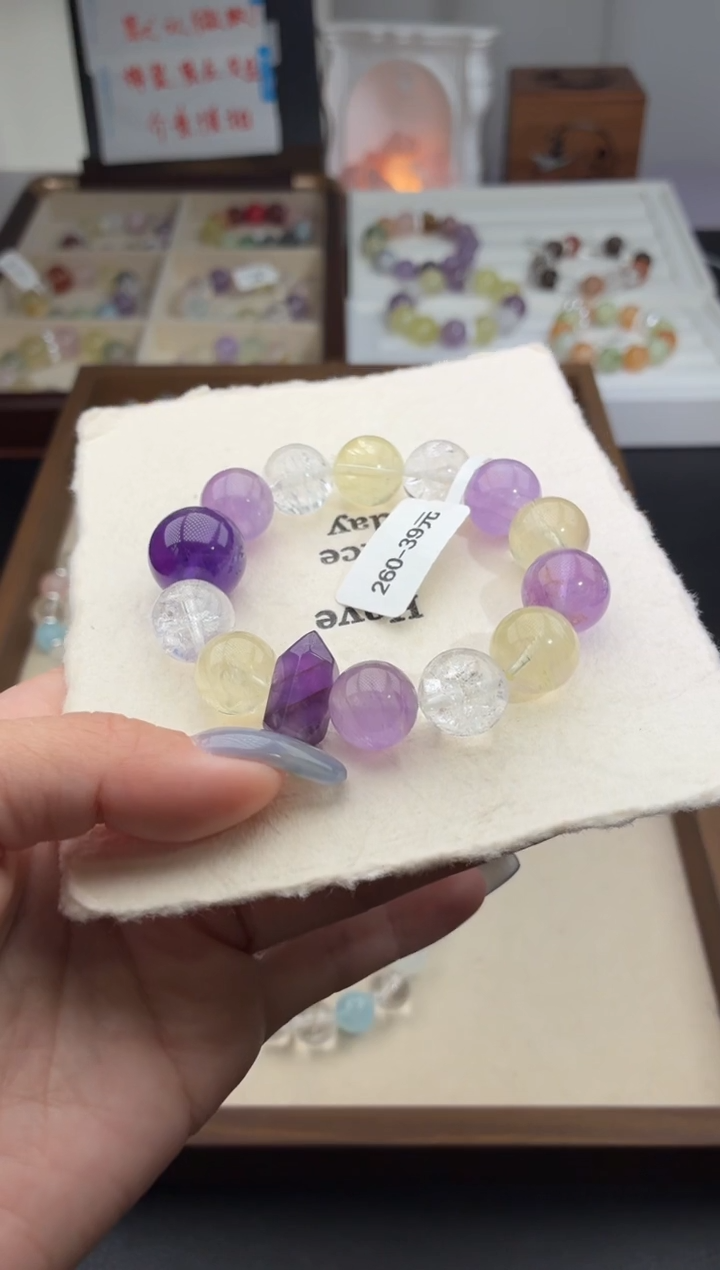 未镶嵌手串水晶260（天然水晶，默认有瑕疵，介意者勿拍哦）