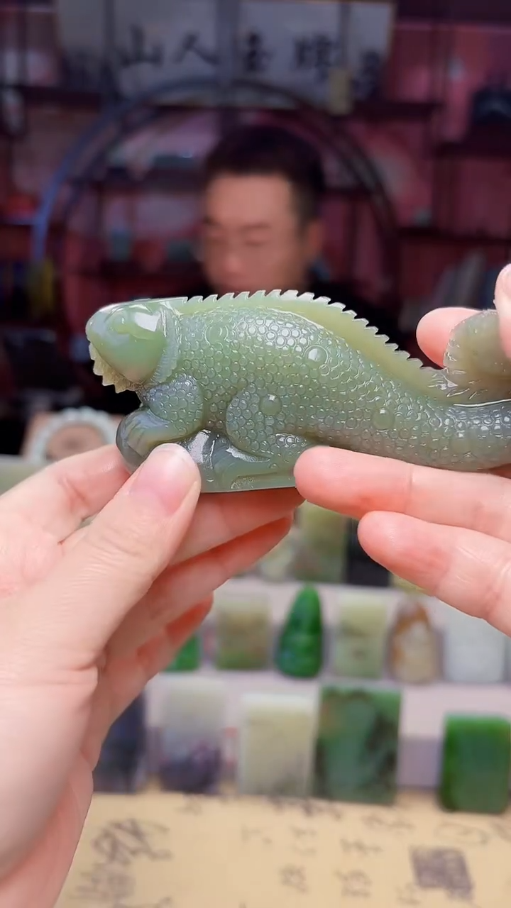 未镶嵌和田玉摆件248