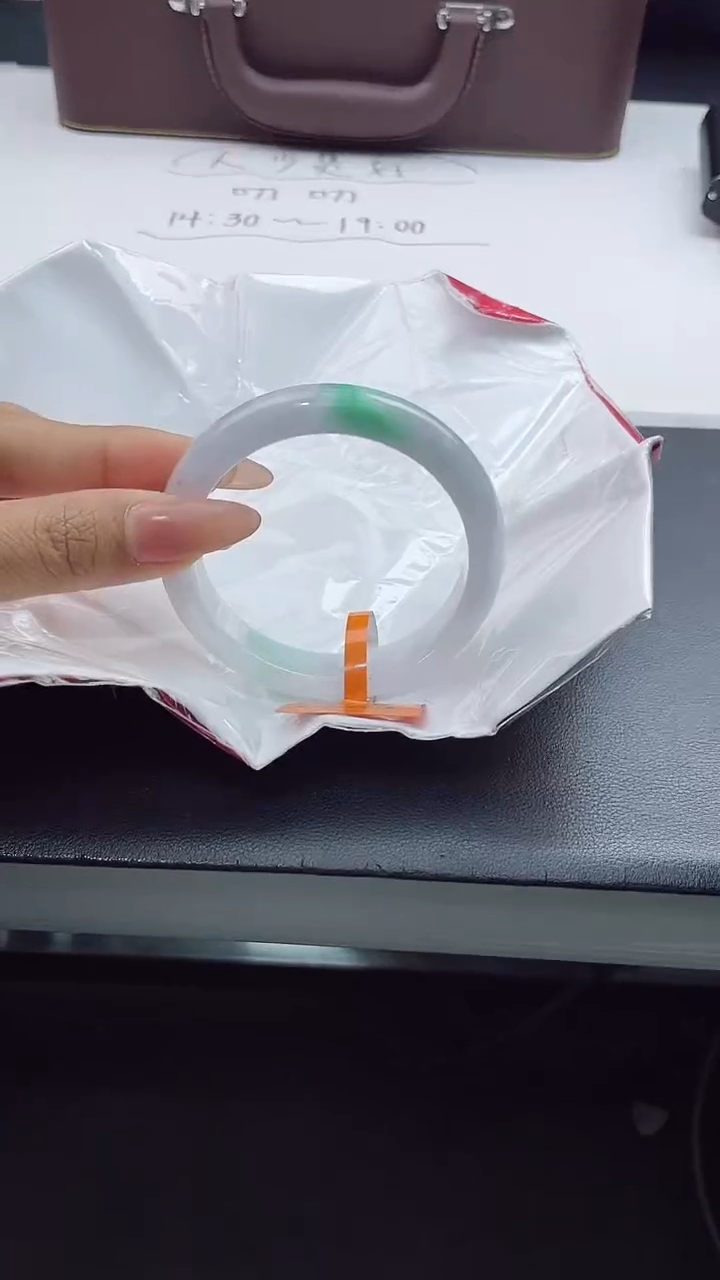 【闪购商品】翡翠手镯未镶嵌翡翠手镯4