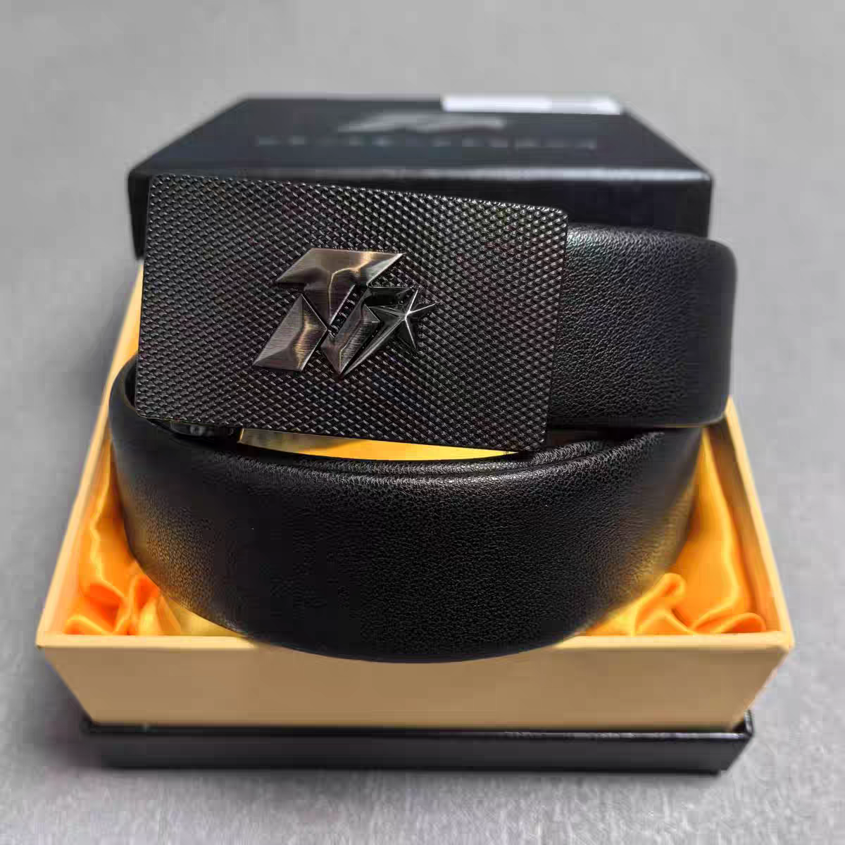 JH-25自动扣皮腰带礼盒装高品质浮雕内腰带