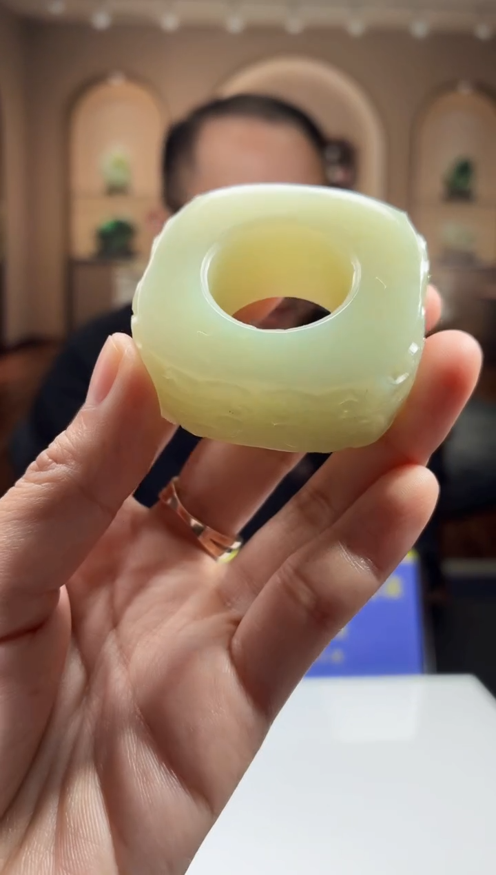 定制和田玉LS11060101天然和田玉（多样性发其一）