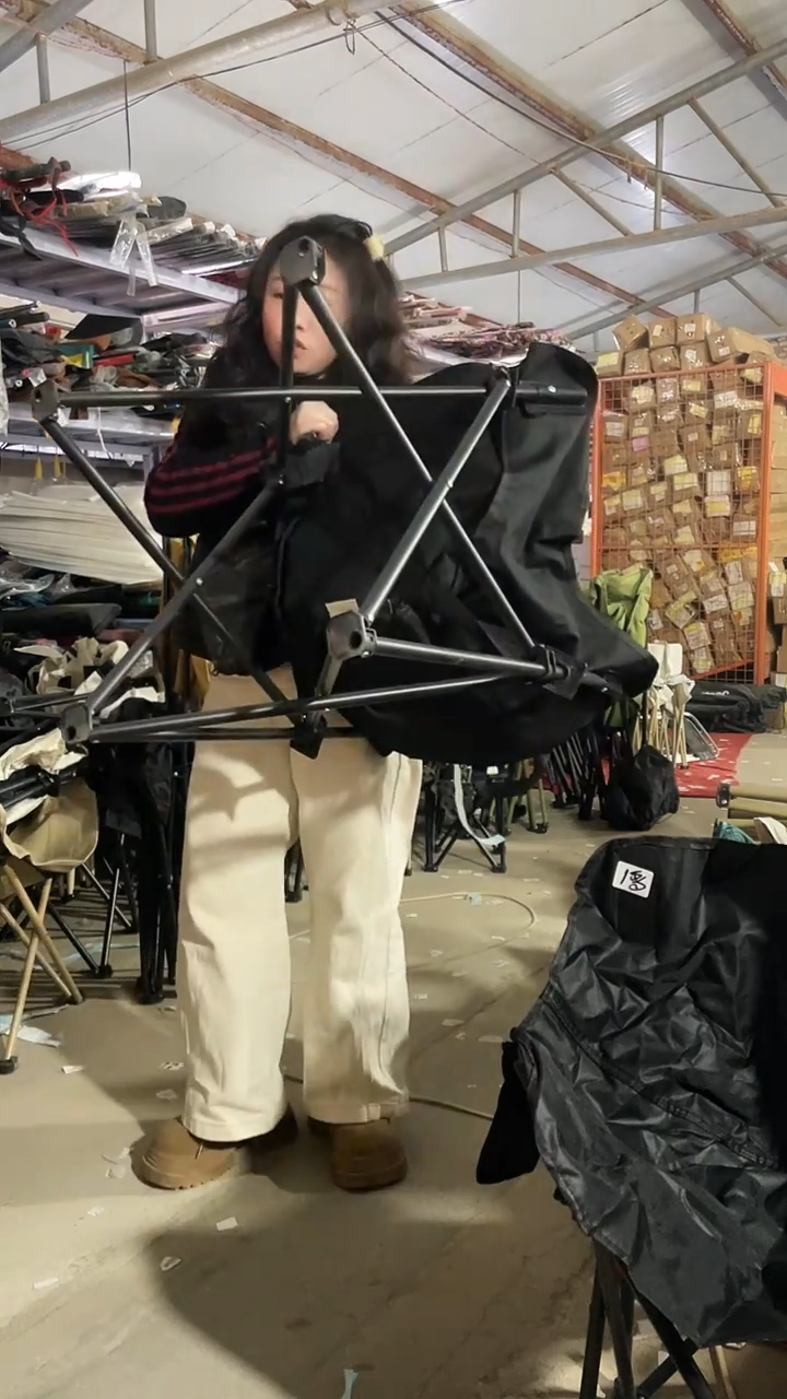 铁瑕疵不带袋    椅子   21