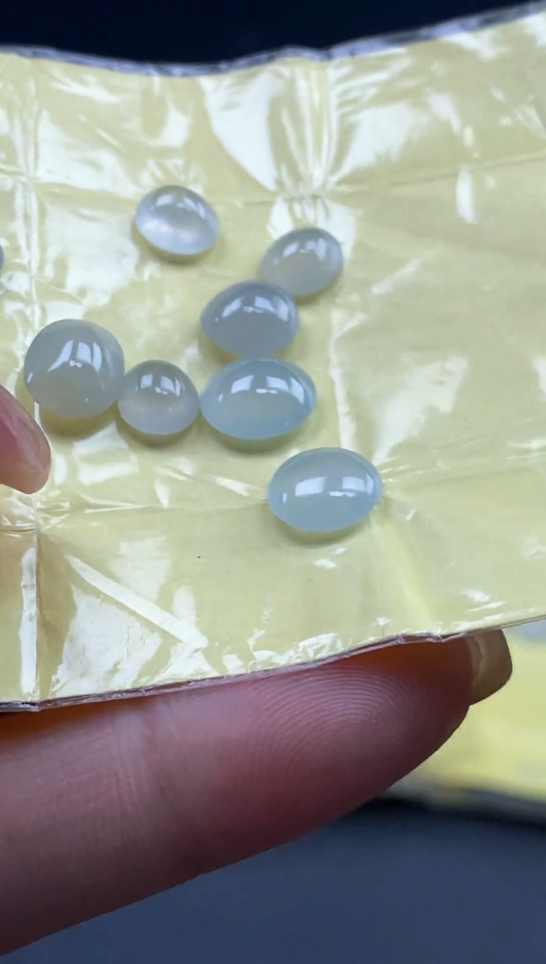 翡翠散珠未镶嵌天然翡翠裸石蛋面40