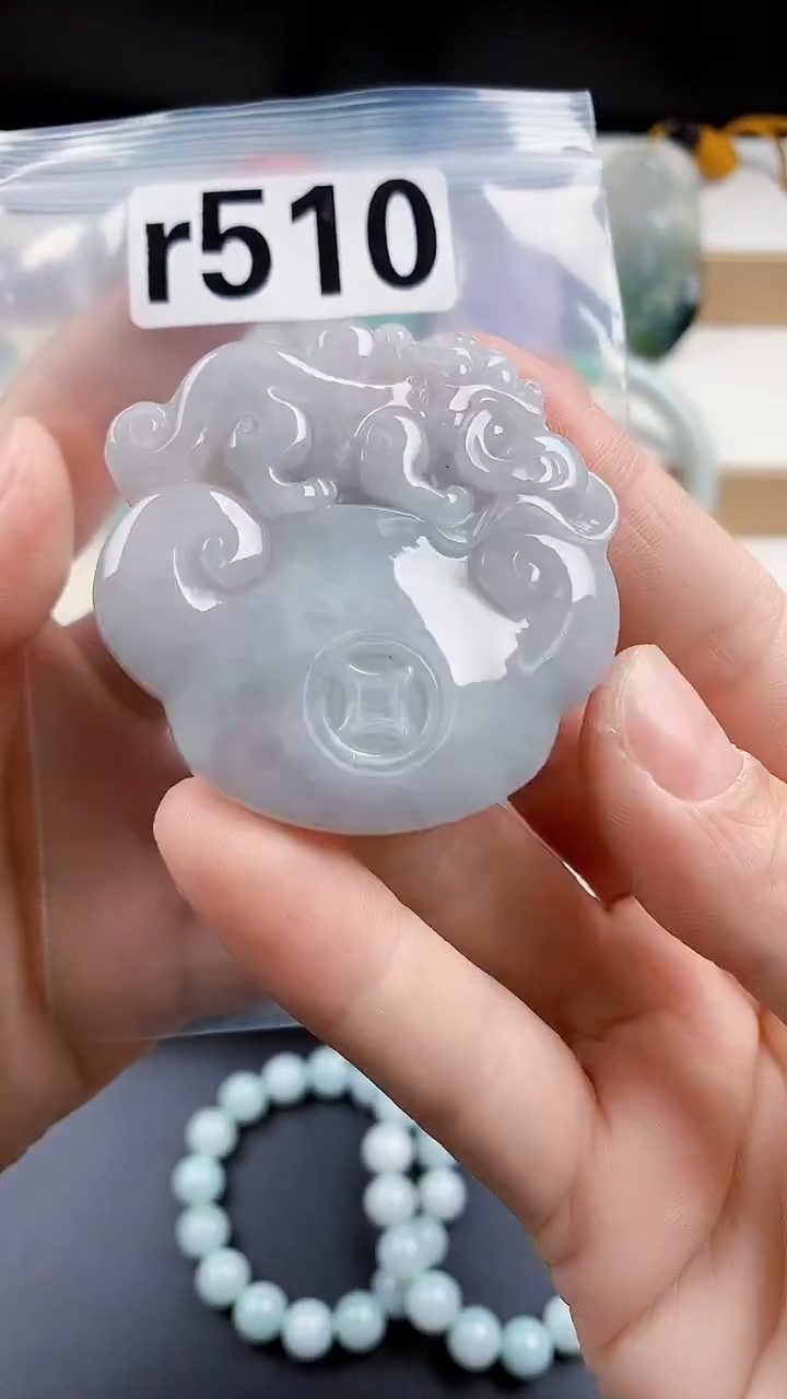 颈饰未镶嵌翡翠天然翡翠吊坠挂件