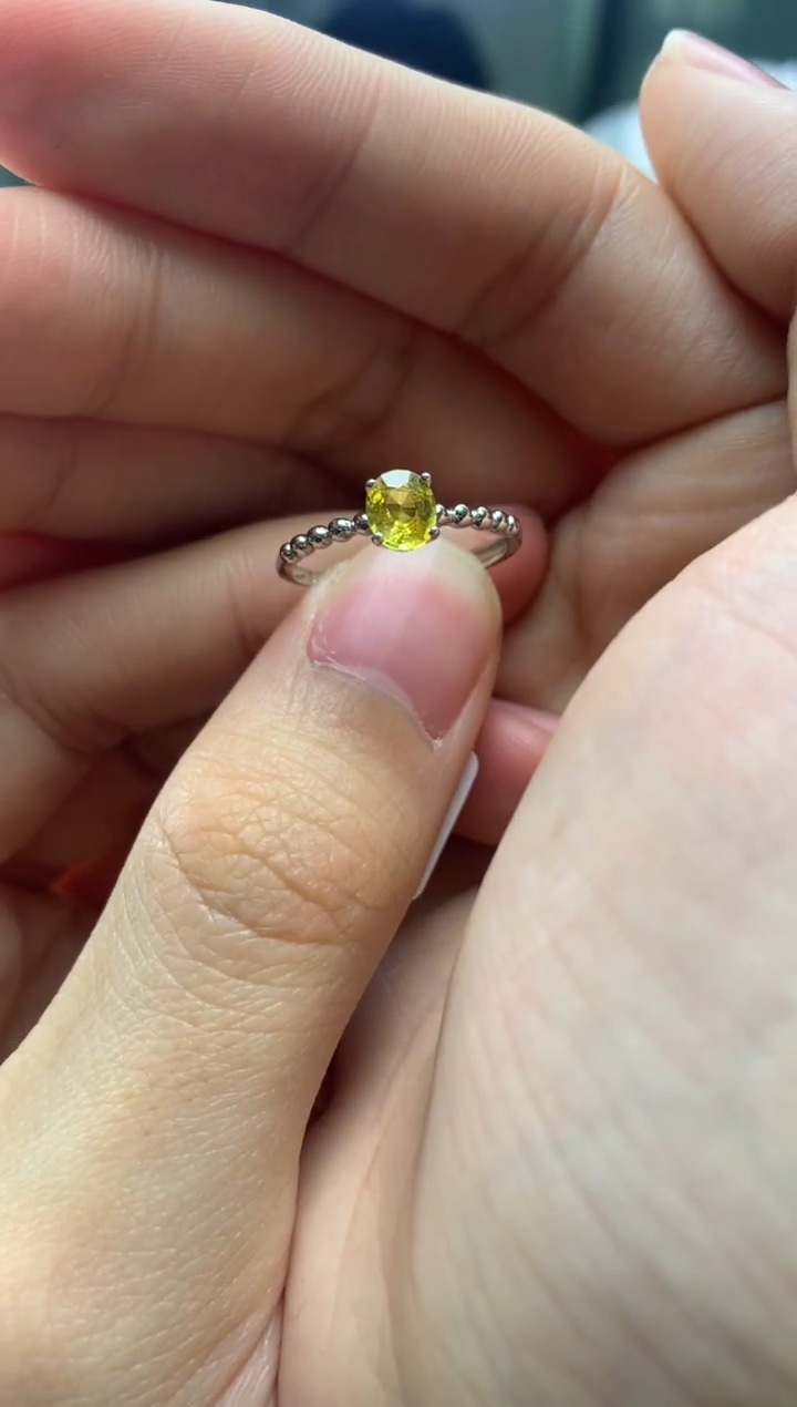 戒指彩色蓝宝石银S925镶嵌J52-1